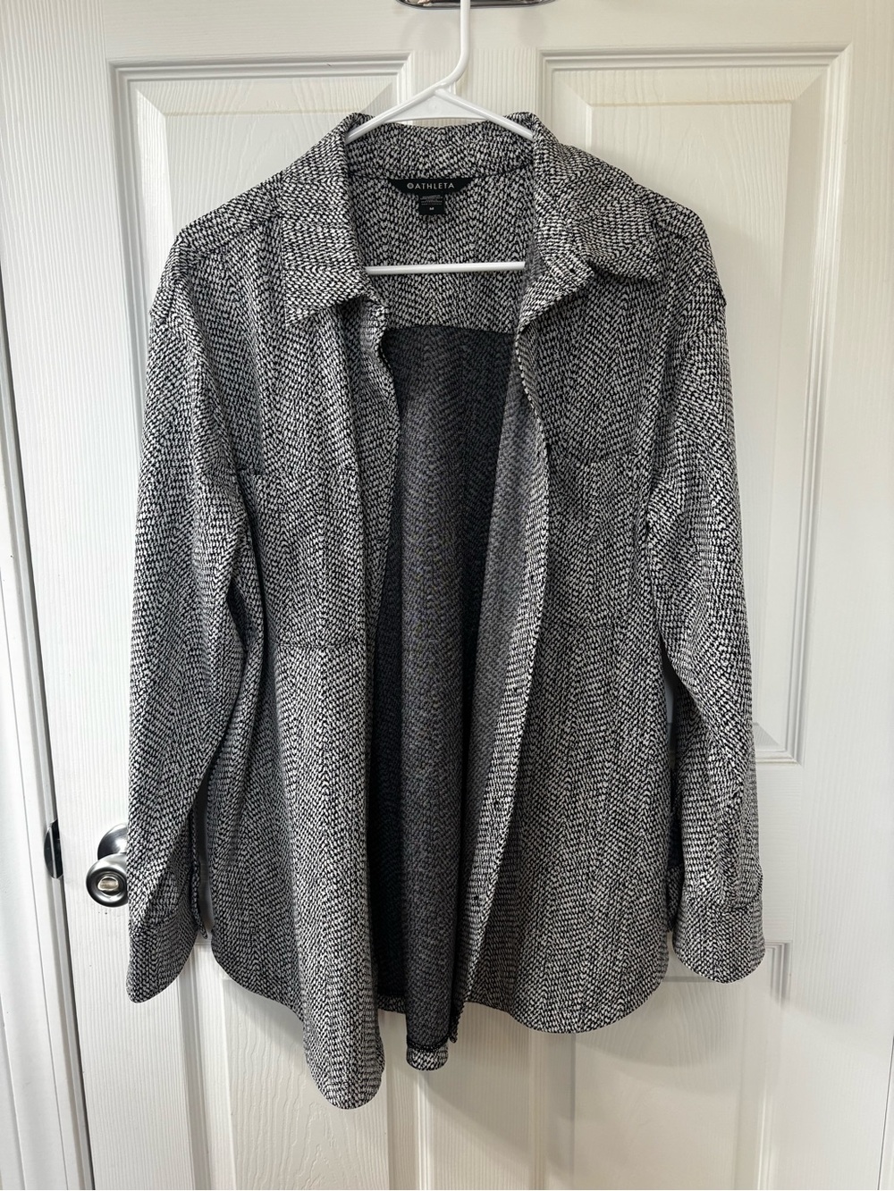 Athleta Womens Shirt M Black White Braiden Button Up Shacket Textured Tomboy